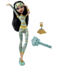 Papusa Monster High Dead Tired Cleo de Nile